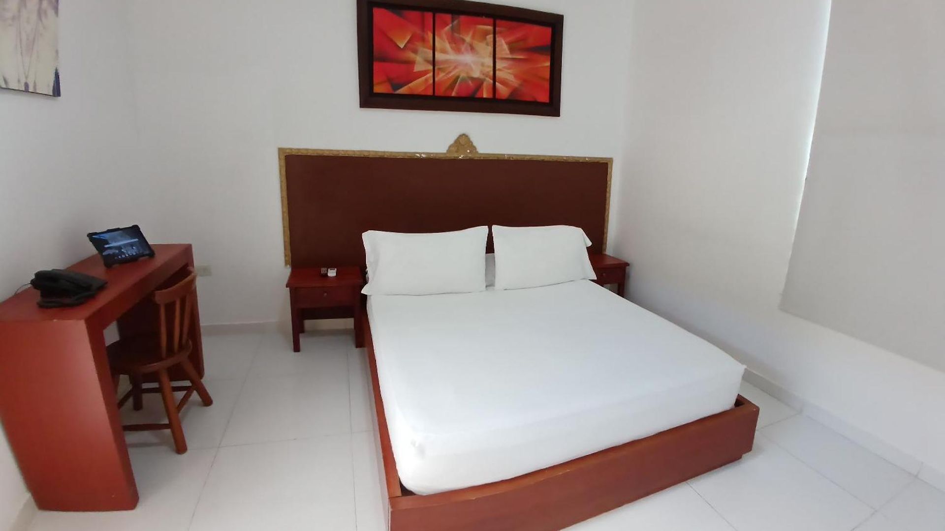 Boutique High Park Hotel